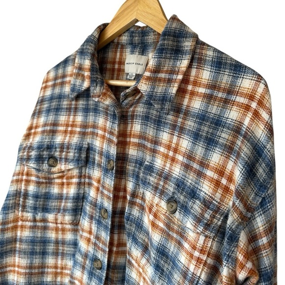 American Eagle Outfitters Plaid Button-Up Flannel Shirt, Large - Picture 4 of 9